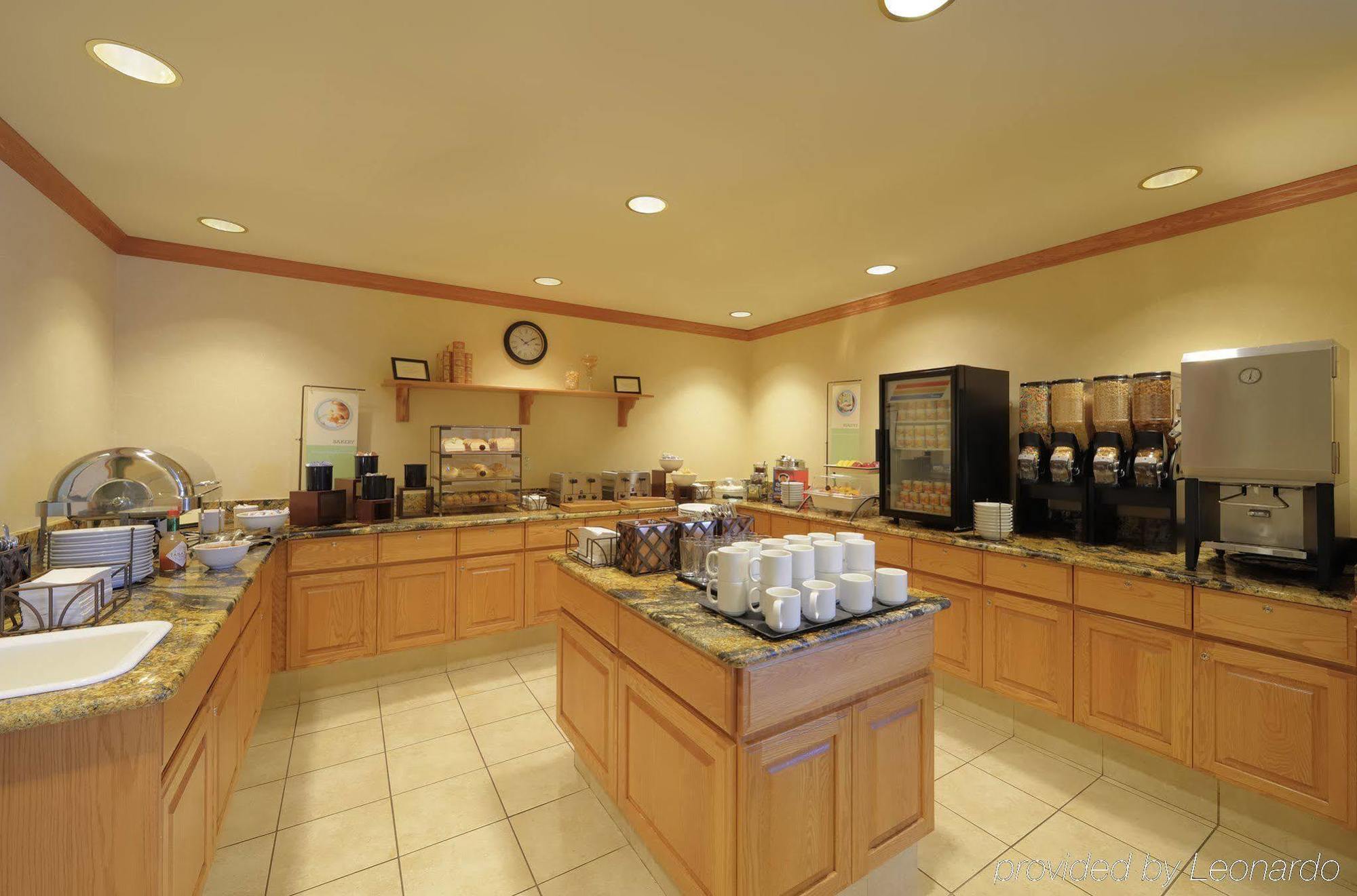 Country Inn & Suites By Radisson, Grand Forks, Nd Ресторант снимка