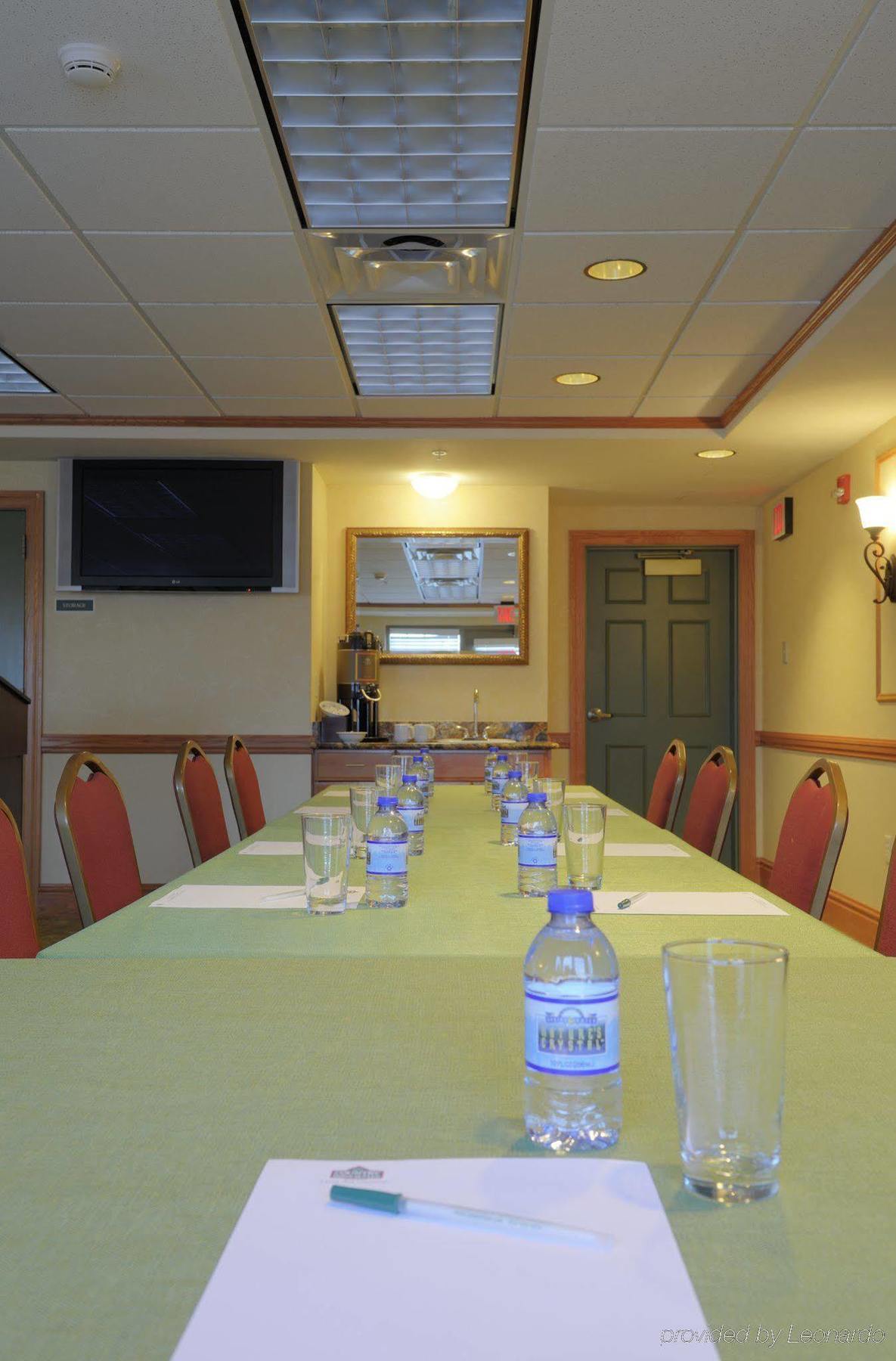 Country Inn & Suites By Radisson, Grand Forks, Nd Съоръжения снимка